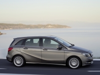 Mercedes-Benz B-Class Hatchback (W246) B 200 CDI BlueEficiency MT (136hp) photo, Mercedes-Benz B-Class Hatchback (W246) B 200 CDI BlueEficiency MT (136hp) photos, Mercedes-Benz B-Class Hatchback (W246) B 200 CDI BlueEficiency MT (136hp) picture, Mercedes-Benz B-Class Hatchback (W246) B 200 CDI BlueEficiency MT (136hp) pictures, Mercedes-Benz photos, Mercedes-Benz pictures, image Mercedes-Benz, Mercedes-Benz images