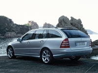 Mercedes-Benz C-Class station Wagon 5-door (W203/S203/CL203) C 180 Kompressor MT (143 HP) photo, Mercedes-Benz C-Class station Wagon 5-door (W203/S203/CL203) C 180 Kompressor MT (143 HP) photos, Mercedes-Benz C-Class station Wagon 5-door (W203/S203/CL203) C 180 Kompressor MT (143 HP) picture, Mercedes-Benz C-Class station Wagon 5-door (W203/S203/CL203) C 180 Kompressor MT (143 HP) pictures, Mercedes-Benz photos, Mercedes-Benz pictures, image Mercedes-Benz, Mercedes-Benz images