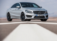 Mercedes-Benz CLA-Class Coupe 4-door (1 generation) CLA 180 MT (122hp) photo, Mercedes-Benz CLA-Class Coupe 4-door (1 generation) CLA 180 MT (122hp) photos, Mercedes-Benz CLA-Class Coupe 4-door (1 generation) CLA 180 MT (122hp) picture, Mercedes-Benz CLA-Class Coupe 4-door (1 generation) CLA 180 MT (122hp) pictures, Mercedes-Benz photos, Mercedes-Benz pictures, image Mercedes-Benz, Mercedes-Benz images