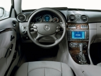 Mercedes-Benz CLK-Class Coupe 2-door (C209/A209) CLK 200 CGI MT (170 hp) photo, Mercedes-Benz CLK-Class Coupe 2-door (C209/A209) CLK 200 CGI MT (170 hp) photos, Mercedes-Benz CLK-Class Coupe 2-door (C209/A209) CLK 200 CGI MT (170 hp) picture, Mercedes-Benz CLK-Class Coupe 2-door (C209/A209) CLK 200 CGI MT (170 hp) pictures, Mercedes-Benz photos, Mercedes-Benz pictures, image Mercedes-Benz, Mercedes-Benz images