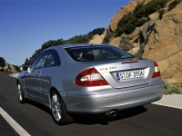 Mercedes-Benz CLK-Class Coupe 2-door (C209/A209) CLK 350 AT (272 hp) photo, Mercedes-Benz CLK-Class Coupe 2-door (C209/A209) CLK 350 AT (272 hp) photos, Mercedes-Benz CLK-Class Coupe 2-door (C209/A209) CLK 350 AT (272 hp) picture, Mercedes-Benz CLK-Class Coupe 2-door (C209/A209) CLK 350 AT (272 hp) pictures, Mercedes-Benz photos, Mercedes-Benz pictures, image Mercedes-Benz, Mercedes-Benz images