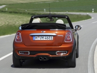 Mini Cabrio Cooper S convertible 2-door (2 generation) 1.6 AT (184hp) basic photo, Mini Cabrio Cooper S convertible 2-door (2 generation) 1.6 AT (184hp) basic photos, Mini Cabrio Cooper S convertible 2-door (2 generation) 1.6 AT (184hp) basic picture, Mini Cabrio Cooper S convertible 2-door (2 generation) 1.6 AT (184hp) basic pictures, Mini photos, Mini pictures, image Mini, Mini images