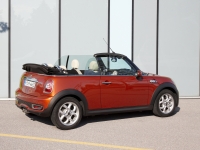 Mini Cabrio Cooper S convertible 2-door (2 generation) 1.6 AT (184hp) basic photo, Mini Cabrio Cooper S convertible 2-door (2 generation) 1.6 AT (184hp) basic photos, Mini Cabrio Cooper S convertible 2-door (2 generation) 1.6 AT (184hp) basic picture, Mini Cabrio Cooper S convertible 2-door (2 generation) 1.6 AT (184hp) basic pictures, Mini photos, Mini pictures, image Mini, Mini images