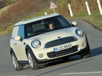 Mini Clubvan Cooper van 3-door (1 generation) 1.6 AT (122hp) photo, Mini Clubvan Cooper van 3-door (1 generation) 1.6 AT (122hp) photos, Mini Clubvan Cooper van 3-door (1 generation) 1.6 AT (122hp) picture, Mini Clubvan Cooper van 3-door (1 generation) 1.6 AT (122hp) pictures, Mini photos, Mini pictures, image Mini, Mini images