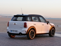 Mini Countryman Cooper S hatchback 5-door. (1 generation) 2.0 AT D ALL4 (143hp) basic photo, Mini Countryman Cooper S hatchback 5-door. (1 generation) 2.0 AT D ALL4 (143hp) basic photos, Mini Countryman Cooper S hatchback 5-door. (1 generation) 2.0 AT D ALL4 (143hp) basic picture, Mini Countryman Cooper S hatchback 5-door. (1 generation) 2.0 AT D ALL4 (143hp) basic pictures, Mini photos, Mini pictures, image Mini, Mini images