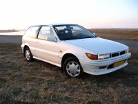 Mitsubishi Colt Hatchback (c50) 1.3 AT (75 hp) photo, Mitsubishi Colt Hatchback (c50) 1.3 AT (75 hp) photos, Mitsubishi Colt Hatchback (c50) 1.3 AT (75 hp) picture, Mitsubishi Colt Hatchback (c50) 1.3 AT (75 hp) pictures, Mitsubishi photos, Mitsubishi pictures, image Mitsubishi, Mitsubishi images