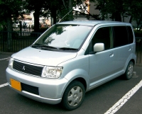 Mitsubishi EK Wagon Minivan (1 generation) 0.7 AT 4WD (50 hp) photo, Mitsubishi EK Wagon Minivan (1 generation) 0.7 AT 4WD (50 hp) photos, Mitsubishi EK Wagon Minivan (1 generation) 0.7 AT 4WD (50 hp) picture, Mitsubishi EK Wagon Minivan (1 generation) 0.7 AT 4WD (50 hp) pictures, Mitsubishi photos, Mitsubishi pictures, image Mitsubishi, Mitsubishi images