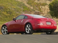 Nissan 350Z Coupe 2-door (Z33) 3.5 AT (306hp) photo, Nissan 350Z Coupe 2-door (Z33) 3.5 AT (306hp) photos, Nissan 350Z Coupe 2-door (Z33) 3.5 AT (306hp) picture, Nissan 350Z Coupe 2-door (Z33) 3.5 AT (306hp) pictures, Nissan photos, Nissan pictures, image Nissan, Nissan images