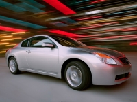 Nissan Altima Coupe (L32) 2.5 MT (175 hp) photo, Nissan Altima Coupe (L32) 2.5 MT (175 hp) photos, Nissan Altima Coupe (L32) 2.5 MT (175 hp) picture, Nissan Altima Coupe (L32) 2.5 MT (175 hp) pictures, Nissan photos, Nissan pictures, image Nissan, Nissan images