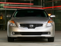 Nissan Altima Coupe (L32) 2.5 MT (175 hp) photo, Nissan Altima Coupe (L32) 2.5 MT (175 hp) photos, Nissan Altima Coupe (L32) 2.5 MT (175 hp) picture, Nissan Altima Coupe (L32) 2.5 MT (175 hp) pictures, Nissan photos, Nissan pictures, image Nissan, Nissan images