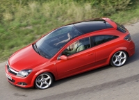 Opel Astra GTC hatchback 3-door (H) 1.6 MT photo, Opel Astra GTC hatchback 3-door (H) 1.6 MT photos, Opel Astra GTC hatchback 3-door (H) 1.6 MT picture, Opel Astra GTC hatchback 3-door (H) 1.6 MT pictures, Opel photos, Opel pictures, image Opel, Opel images