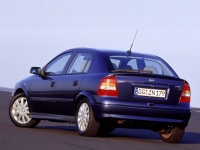 Opel Astra Hatchback 5-door. (G) 1.2 MT (65 HP) photo, Opel Astra Hatchback 5-door. (G) 1.2 MT (65 HP) photos, Opel Astra Hatchback 5-door. (G) 1.2 MT (65 HP) picture, Opel Astra Hatchback 5-door. (G) 1.2 MT (65 HP) pictures, Opel photos, Opel pictures, image Opel, Opel images