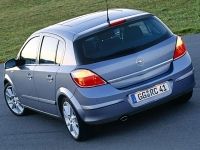 Opel Astra Hatchback 5-door. (H) 1.3 CDTi MT photo, Opel Astra Hatchback 5-door. (H) 1.3 CDTi MT photos, Opel Astra Hatchback 5-door. (H) 1.3 CDTi MT picture, Opel Astra Hatchback 5-door. (H) 1.3 CDTi MT pictures, Opel photos, Opel pictures, image Opel, Opel images