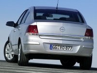 Opel Astra Sedan (Family/H) 1.6 MT (115hp) Essentia photo, Opel Astra Sedan (Family/H) 1.6 MT (115hp) Essentia photos, Opel Astra Sedan (Family/H) 1.6 MT (115hp) Essentia picture, Opel Astra Sedan (Family/H) 1.6 MT (115hp) Essentia pictures, Opel photos, Opel pictures, image Opel, Opel images