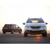 Peugeot 2008 Crossover (1 generation) 1.2 VTi MT (82hp) photo, Peugeot 2008 Crossover (1 generation) 1.2 VTi MT (82hp) photos, Peugeot 2008 Crossover (1 generation) 1.2 VTi MT (82hp) picture, Peugeot 2008 Crossover (1 generation) 1.2 VTi MT (82hp) pictures, Peugeot photos, Peugeot pictures, image Peugeot, Peugeot images