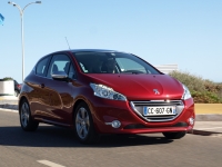 Peugeot 208 Hatchback 3-door (1 generation) 1.2 VTi MT (82hp) Allure photo, Peugeot 208 Hatchback 3-door (1 generation) 1.2 VTi MT (82hp) Allure photos, Peugeot 208 Hatchback 3-door (1 generation) 1.2 VTi MT (82hp) Allure picture, Peugeot 208 Hatchback 3-door (1 generation) 1.2 VTi MT (82hp) Allure pictures, Peugeot photos, Peugeot pictures, image Peugeot, Peugeot images