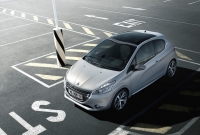 Peugeot 208 Hatchback 3-door (1 generation) 1.2 VTi MT (82hp) Allure photo, Peugeot 208 Hatchback 3-door (1 generation) 1.2 VTi MT (82hp) Allure photos, Peugeot 208 Hatchback 3-door (1 generation) 1.2 VTi MT (82hp) Allure picture, Peugeot 208 Hatchback 3-door (1 generation) 1.2 VTi MT (82hp) Allure pictures, Peugeot photos, Peugeot pictures, image Peugeot, Peugeot images