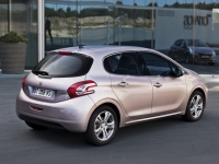 Peugeot 208 Hatchback 5-door. (1 generation) 1.2 VTi MT (82hp) Allure photo, Peugeot 208 Hatchback 5-door. (1 generation) 1.2 VTi MT (82hp) Allure photos, Peugeot 208 Hatchback 5-door. (1 generation) 1.2 VTi MT (82hp) Allure picture, Peugeot 208 Hatchback 5-door. (1 generation) 1.2 VTi MT (82hp) Allure pictures, Peugeot photos, Peugeot pictures, image Peugeot, Peugeot images