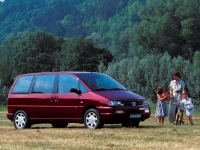 Peugeot 806 Minivan (221) 2.0 AT (136 HP) photo, Peugeot 806 Minivan (221) 2.0 AT (136 HP) photos, Peugeot 806 Minivan (221) 2.0 AT (136 HP) picture, Peugeot 806 Minivan (221) 2.0 AT (136 HP) pictures, Peugeot photos, Peugeot pictures, image Peugeot, Peugeot images