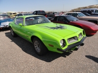 Pontiac Firebird Esprit coupe 2-door (2 generation) 5.7 3MT (170hp) photo, Pontiac Firebird Esprit coupe 2-door (2 generation) 5.7 3MT (170hp) photos, Pontiac Firebird Esprit coupe 2-door (2 generation) 5.7 3MT (170hp) picture, Pontiac Firebird Esprit coupe 2-door (2 generation) 5.7 3MT (170hp) pictures, Pontiac photos, Pontiac pictures, image Pontiac, Pontiac images