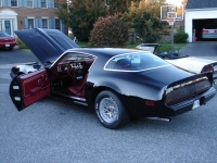 Pontiac Firebird Formula coupe 2-door (2 generation) 4.9 Turbo MT (210hp) photo, Pontiac Firebird Formula coupe 2-door (2 generation) 4.9 Turbo MT (210hp) photos, Pontiac Firebird Formula coupe 2-door (2 generation) 4.9 Turbo MT (210hp) picture, Pontiac Firebird Formula coupe 2-door (2 generation) 4.9 Turbo MT (210hp) pictures, Pontiac photos, Pontiac pictures, image Pontiac, Pontiac images