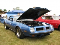 Pontiac Firebird Formula coupe 2-door (2 generation) 5.7 4MT (155hp) photo, Pontiac Firebird Formula coupe 2-door (2 generation) 5.7 4MT (155hp) photos, Pontiac Firebird Formula coupe 2-door (2 generation) 5.7 4MT (155hp) picture, Pontiac Firebird Formula coupe 2-door (2 generation) 5.7 4MT (155hp) pictures, Pontiac photos, Pontiac pictures, image Pontiac, Pontiac images