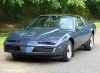 Pontiac Firebird Trans Am T-Roof Targa 2-door (3 generation) 5.0 MT (147 HP) photo, Pontiac Firebird Trans Am T-Roof Targa 2-door (3 generation) 5.0 MT (147 HP) photos, Pontiac Firebird Trans Am T-Roof Targa 2-door (3 generation) 5.0 MT (147 HP) picture, Pontiac Firebird Trans Am T-Roof Targa 2-door (3 generation) 5.0 MT (147 HP) pictures, Pontiac photos, Pontiac pictures, image Pontiac, Pontiac images