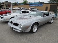 Pontiac Firebird Trans Am with 2-door (2 generation) 7.5 MT photo, Pontiac Firebird Trans Am with 2-door (2 generation) 7.5 MT photos, Pontiac Firebird Trans Am with 2-door (2 generation) 7.5 MT picture, Pontiac Firebird Trans Am with 2-door (2 generation) 7.5 MT pictures, Pontiac photos, Pontiac pictures, image Pontiac, Pontiac images