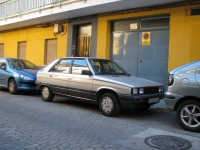 Renault 11 Hatchback 5-door. (1 generation) 1.4 MT (60 HP) photo, Renault 11 Hatchback 5-door. (1 generation) 1.4 MT (60 HP) photos, Renault 11 Hatchback 5-door. (1 generation) 1.4 MT (60 HP) picture, Renault 11 Hatchback 5-door. (1 generation) 1.4 MT (60 HP) pictures, Renault photos, Renault pictures, image Renault, Renault images