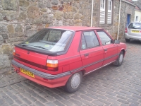 Renault 11 Hatchback 5-door. (2 generation) 1.4 5MT (68hp) photo, Renault 11 Hatchback 5-door. (2 generation) 1.4 5MT (68hp) photos, Renault 11 Hatchback 5-door. (2 generation) 1.4 5MT (68hp) picture, Renault 11 Hatchback 5-door. (2 generation) 1.4 5MT (68hp) pictures, Renault photos, Renault pictures, image Renault, Renault images