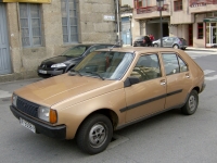 Renault 14 Hatchback (1 generation) 1.2 MT photo, Renault 14 Hatchback (1 generation) 1.2 MT photos, Renault 14 Hatchback (1 generation) 1.2 MT picture, Renault 14 Hatchback (1 generation) 1.2 MT pictures, Renault photos, Renault pictures, image Renault, Renault images