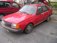 Renault 18 Sedan (1 generation) 1.4 MT (64hp) photo, Renault 18 Sedan (1 generation) 1.4 MT (64hp) photos, Renault 18 Sedan (1 generation) 1.4 MT (64hp) picture, Renault 18 Sedan (1 generation) 1.4 MT (64hp) pictures, Renault photos, Renault pictures, image Renault, Renault images