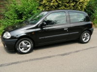 Renault Clio Hatchback 3-door (2 generation) 1.2 MT (58hp) photo, Renault Clio Hatchback 3-door (2 generation) 1.2 MT (58hp) photos, Renault Clio Hatchback 3-door (2 generation) 1.2 MT (58hp) picture, Renault Clio Hatchback 3-door (2 generation) 1.2 MT (58hp) pictures, Renault photos, Renault pictures, image Renault, Renault images