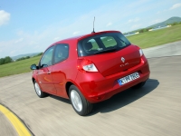 Renault Clio Hatchback 3-door (3 generation) 1.6 AT (105hp) photo, Renault Clio Hatchback 3-door (3 generation) 1.6 AT (105hp) photos, Renault Clio Hatchback 3-door (3 generation) 1.6 AT (105hp) picture, Renault Clio Hatchback 3-door (3 generation) 1.6 AT (105hp) pictures, Renault photos, Renault pictures, image Renault, Renault images