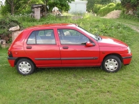 Renault Clio Hatchback 5-door. (1 generation) 1.4 AT (80 HP) photo, Renault Clio Hatchback 5-door. (1 generation) 1.4 AT (80 HP) photos, Renault Clio Hatchback 5-door. (1 generation) 1.4 AT (80 HP) picture, Renault Clio Hatchback 5-door. (1 generation) 1.4 AT (80 HP) pictures, Renault photos, Renault pictures, image Renault, Renault images