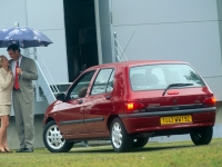 Renault Clio Hatchback 5-door. (1 generation) 1.8 MT (95 HP) photo, Renault Clio Hatchback 5-door. (1 generation) 1.8 MT (95 HP) photos, Renault Clio Hatchback 5-door. (1 generation) 1.8 MT (95 HP) picture, Renault Clio Hatchback 5-door. (1 generation) 1.8 MT (95 HP) pictures, Renault photos, Renault pictures, image Renault, Renault images