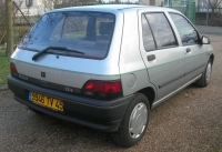 Renault Clio Hatchback 5-door. (1 generation) 1.8 MT (95 HP) photo, Renault Clio Hatchback 5-door. (1 generation) 1.8 MT (95 HP) photos, Renault Clio Hatchback 5-door. (1 generation) 1.8 MT (95 HP) picture, Renault Clio Hatchback 5-door. (1 generation) 1.8 MT (95 HP) pictures, Renault photos, Renault pictures, image Renault, Renault images