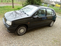 Renault Clio Hatchback 5-door. (1 generation) 1.8 MT (95 HP) photo, Renault Clio Hatchback 5-door. (1 generation) 1.8 MT (95 HP) photos, Renault Clio Hatchback 5-door. (1 generation) 1.8 MT (95 HP) picture, Renault Clio Hatchback 5-door. (1 generation) 1.8 MT (95 HP) pictures, Renault photos, Renault pictures, image Renault, Renault images