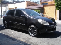 Renault Clio Hatchback 5-door. (3 generation) 1.6 AT (111hp) photo, Renault Clio Hatchback 5-door. (3 generation) 1.6 AT (111hp) photos, Renault Clio Hatchback 5-door. (3 generation) 1.6 AT (111hp) picture, Renault Clio Hatchback 5-door. (3 generation) 1.6 AT (111hp) pictures, Renault photos, Renault pictures, image Renault, Renault images