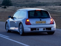 Renault Clio V6 Sport hatchback 2-door (2 generation) 3.0 T MT (226 HP) photo, Renault Clio V6 Sport hatchback 2-door (2 generation) 3.0 T MT (226 HP) photos, Renault Clio V6 Sport hatchback 2-door (2 generation) 3.0 T MT (226 HP) picture, Renault Clio V6 Sport hatchback 2-door (2 generation) 3.0 T MT (226 HP) pictures, Renault photos, Renault pictures, image Renault, Renault images