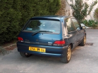 Renault Clio "Williams" hatchback 3-door (1 generation) 2.0 MT (150 HP) photo, Renault Clio "Williams" hatchback 3-door (1 generation) 2.0 MT (150 HP) photos, Renault Clio "Williams" hatchback 3-door (1 generation) 2.0 MT (150 HP) picture, Renault Clio "Williams" hatchback 3-door (1 generation) 2.0 MT (150 HP) pictures, Renault photos, Renault pictures, image Renault, Renault images