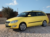 Skoda Fabia Combi wagon 5-door (5J) 1.2 TSI DSG (105 HP) photo, Skoda Fabia Combi wagon 5-door (5J) 1.2 TSI DSG (105 HP) photos, Skoda Fabia Combi wagon 5-door (5J) 1.2 TSI DSG (105 HP) picture, Skoda Fabia Combi wagon 5-door (5J) 1.2 TSI DSG (105 HP) pictures, Skoda photos, Skoda pictures, image Skoda, Skoda images