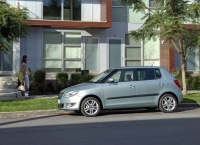 Skoda Fabia Hatchback 5-door. (5J) 1.2 MT Green tec (69 HP) photo, Skoda Fabia Hatchback 5-door. (5J) 1.2 MT Green tec (69 HP) photos, Skoda Fabia Hatchback 5-door. (5J) 1.2 MT Green tec (69 HP) picture, Skoda Fabia Hatchback 5-door. (5J) 1.2 MT Green tec (69 HP) pictures, Skoda photos, Skoda pictures, image Skoda, Skoda images