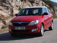 Skoda Fabia Hatchback 5-door. (5J) 1.2 TSI MT (86 HP) photo, Skoda Fabia Hatchback 5-door. (5J) 1.2 TSI MT (86 HP) photos, Skoda Fabia Hatchback 5-door. (5J) 1.2 TSI MT (86 HP) picture, Skoda Fabia Hatchback 5-door. (5J) 1.2 TSI MT (86 HP) pictures, Skoda photos, Skoda pictures, image Skoda, Skoda images