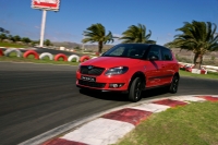 Skoda Fabia Monte Carlo hatchback 5-door. (5J) 1.2 MT (69 HP) photo, Skoda Fabia Monte Carlo hatchback 5-door. (5J) 1.2 MT (69 HP) photos, Skoda Fabia Monte Carlo hatchback 5-door. (5J) 1.2 MT (69 HP) picture, Skoda Fabia Monte Carlo hatchback 5-door. (5J) 1.2 MT (69 HP) pictures, Skoda photos, Skoda pictures, image Skoda, Skoda images