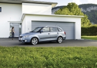 Skoda Fabia station Wagon 5-door (5J) 1.2 MT (60 HP) photo, Skoda Fabia station Wagon 5-door (5J) 1.2 MT (60 HP) photos, Skoda Fabia station Wagon 5-door (5J) 1.2 MT (60 HP) picture, Skoda Fabia station Wagon 5-door (5J) 1.2 MT (60 HP) pictures, Skoda photos, Skoda pictures, image Skoda, Skoda images