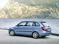 Skoda Fabia station Wagon 5-door (5J) 1.2 MT (69 HP) photo, Skoda Fabia station Wagon 5-door (5J) 1.2 MT (69 HP) photos, Skoda Fabia station Wagon 5-door (5J) 1.2 MT (69 HP) picture, Skoda Fabia station Wagon 5-door (5J) 1.2 MT (69 HP) pictures, Skoda photos, Skoda pictures, image Skoda, Skoda images