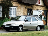 Skoda Felicia Estate (1 generation) 1.3 SPI MT (54 HP) photo, Skoda Felicia Estate (1 generation) 1.3 SPI MT (54 HP) photos, Skoda Felicia Estate (1 generation) 1.3 SPI MT (54 HP) picture, Skoda Felicia Estate (1 generation) 1.3 SPI MT (54 HP) pictures, Skoda photos, Skoda pictures, image Skoda, Skoda images