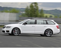 Skoda Octavia Combi RS wagon 5-door (3 generation) 2.0 TSI DSG (220 HP) photo, Skoda Octavia Combi RS wagon 5-door (3 generation) 2.0 TSI DSG (220 HP) photos, Skoda Octavia Combi RS wagon 5-door (3 generation) 2.0 TSI DSG (220 HP) picture, Skoda Octavia Combi RS wagon 5-door (3 generation) 2.0 TSI DSG (220 HP) pictures, Skoda photos, Skoda pictures, image Skoda, Skoda images