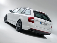 Skoda Octavia Combi RS wagon 5-door (3 generation) 2.0 TSI DSG (220 HP) photo, Skoda Octavia Combi RS wagon 5-door (3 generation) 2.0 TSI DSG (220 HP) photos, Skoda Octavia Combi RS wagon 5-door (3 generation) 2.0 TSI DSG (220 HP) picture, Skoda Octavia Combi RS wagon 5-door (3 generation) 2.0 TSI DSG (220 HP) pictures, Skoda photos, Skoda pictures, image Skoda, Skoda images